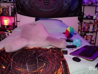 SaveTheBea's Live Sex Cam Show