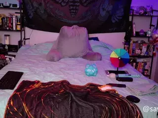 SaveTheBea's Live Sex Cam Show