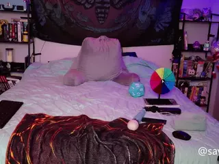 SaveTheBea's Live Sex Cam Show