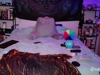SaveTheBea's Live Sex Cam Show