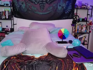 SaveTheBea's Live Sex Cam Show