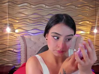 andrea-jones11's Live Sex Cam Show
