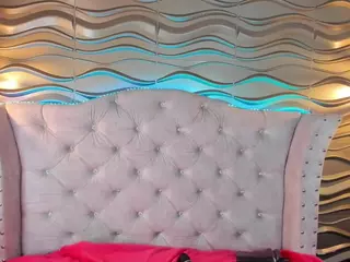andrea-jones11's Live Sex Cam Show