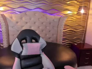 andrea-jones11's Live Sex Cam Show