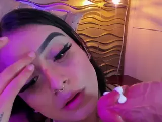 andrea-jones11's Live Sex Cam Show