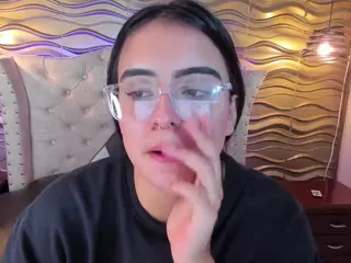 andrea-jones11's Live Sex Cam Show