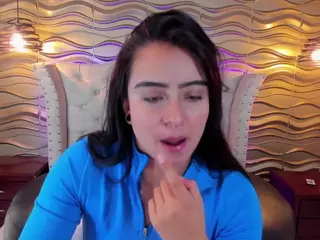 andrea-jones11's Live Sex Cam Show