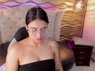 andrea-jones11's Live Sex Cam Show