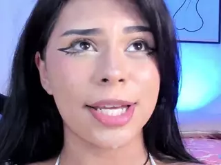 Yiovanna19's Live Sex Cam Show