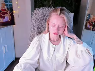 MalenaErnman's Live Sex Cam Show