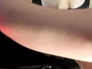 Mistress-Meredith's Live Sex Cam Show