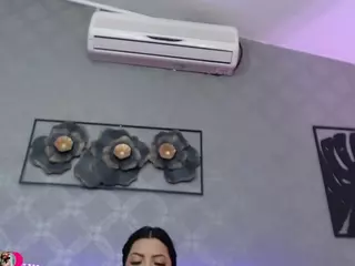 neytirimoon's Live Sex Cam Show