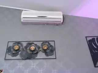 neytirimoon's Live Sex Cam Show
