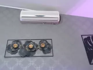 neytirimoon's Live Sex Cam Show