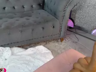 neytirimoon's Live Sex Cam Show
