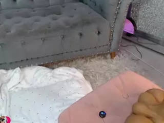 neytirimoon's Live Sex Cam Show