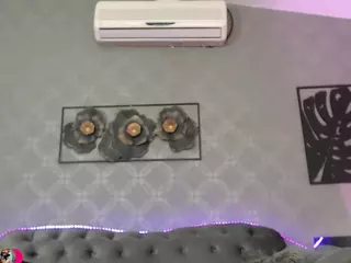 neytirimoon's Live Sex Cam Show