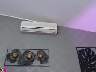 neytirimoon's Live Sex Cam Show
