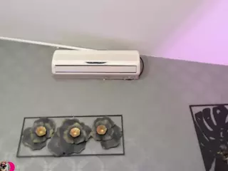 neytirimoon's Live Sex Cam Show
