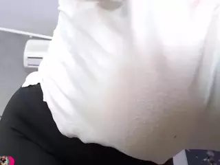 neytirimoon's Live Sex Cam Show
