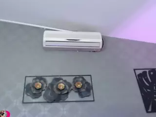 neytirimoon's Live Sex Cam Show