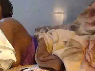 EmilyRiley's Live Sex Cam Show