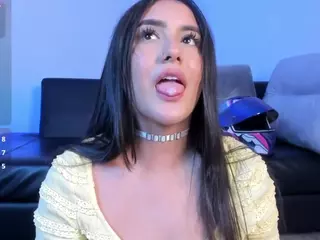 P A U L I NA's Live Sex Cam Show
