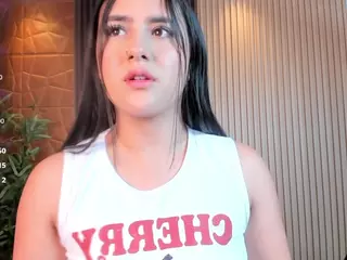 P A U L I NA's Live Sex Cam Show