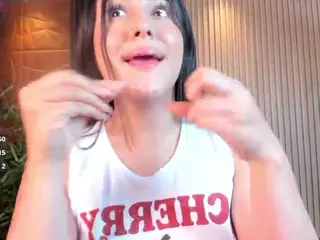 P A U L I NA's Live Sex Cam Show