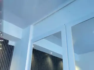 P A U L I NA's Live Sex Cam Show