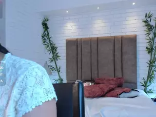 P A U L I NA's Live Sex Cam Show