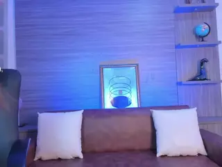 P A U L I NA's Live Sex Cam Show