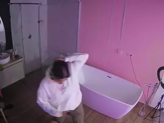 Casa Salsa Bathroom 2's Live Sex Cam Show