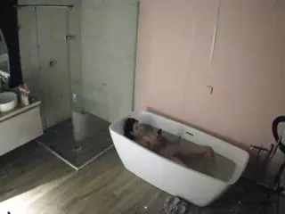 Casa Salsa Bathroom 2's Live Sex Cam Show