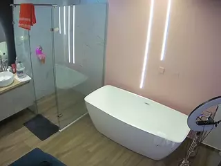 Casa Salsa Bathroom 2's Live Sex Cam Show