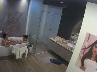 Casa Salsa Bathroom 4's Live Sex Cam Show
