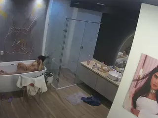 Casa Salsa Bathroom 4's Live Sex Cam Show