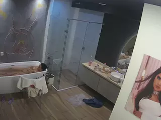 Casa Salsa Bathroom 4's Live Sex Cam Show