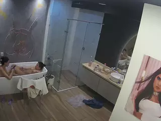 Casa Salsa Bathroom 4's Live Sex Cam Show