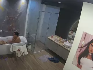 Casa Salsa Bathroom 4's Live Sex Cam Show