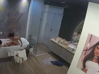 Casa Salsa Bathroom 4's Live Sex Cam Show