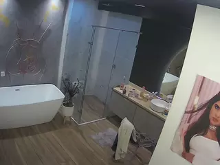 Casa Salsa Bathroom 4's Live Sex Cam Show