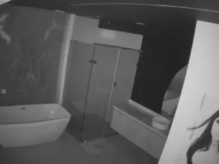 Casa Salsa Bathroom 4's Live Sex Cam Show