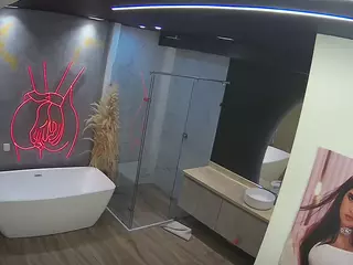Casa Salsa Bathroom 4's Live Sex Cam Show
