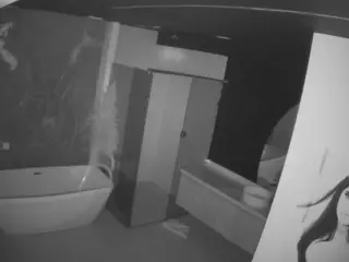 Casa Salsa Bathroom 4's Live Sex Cam Show