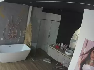 Casa Salsa Bathroom 4's Live Sex Cam Show