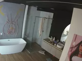 Casa Salsa Bathroom 4's Live Sex Cam Show