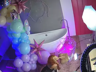 Casa Salsa Bathroom 5's Live Sex Cam Show
