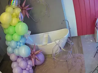 Casa Salsa Bathroom 5's Live Sex Cam Show