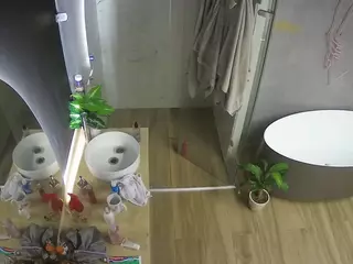 Casa Salsa Bathroom 6's Live Sex Cam Show